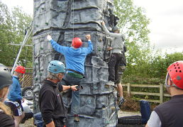 Rock climbing in Derbyshire and the Peaks